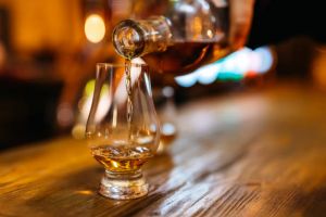 Whiskyproeverij Whisky Import Nederland = VOL